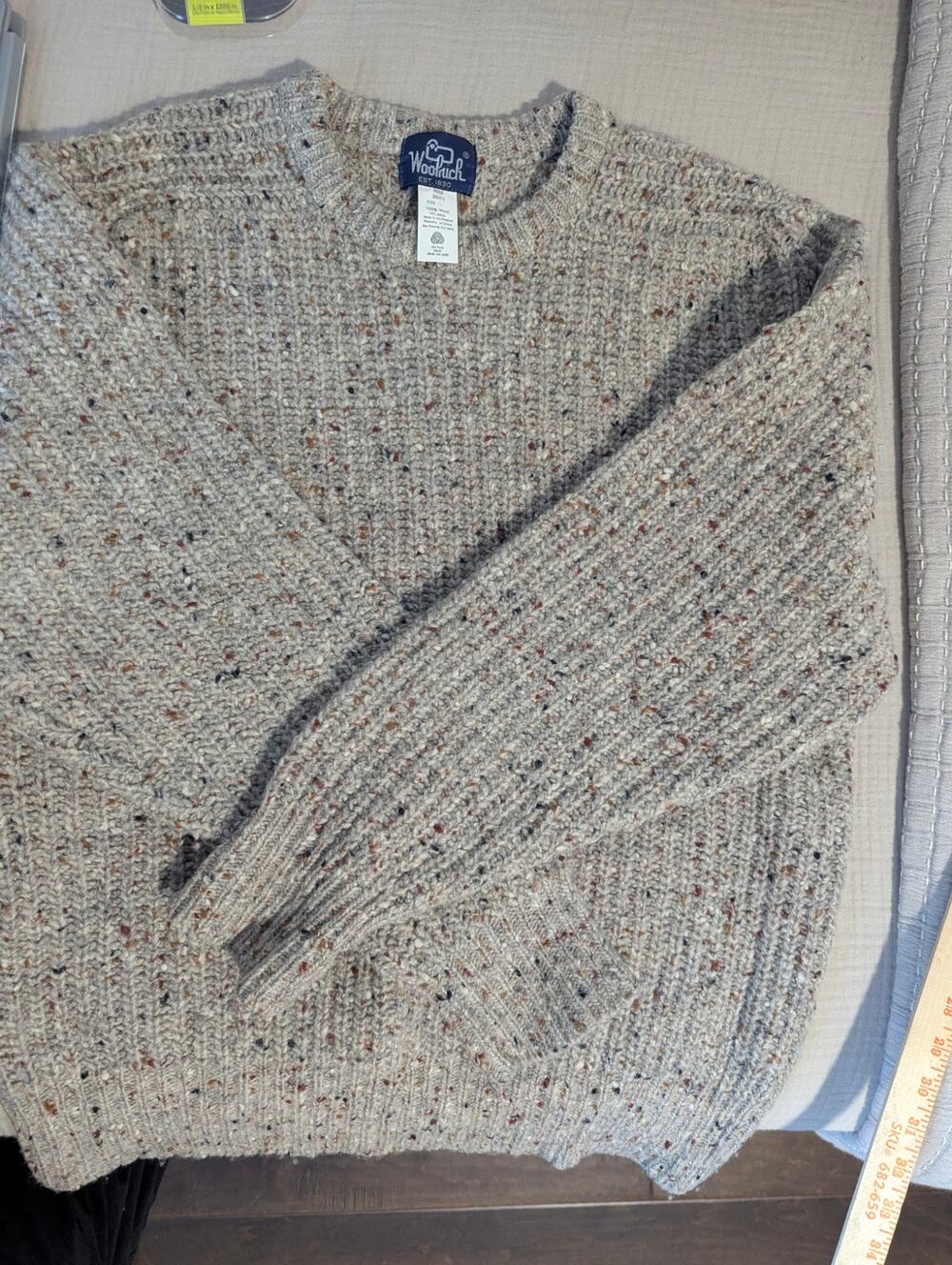 Woolrich Donegal Knit Sweater Men's XL Gray Crew Neck Flecked 100% Wool